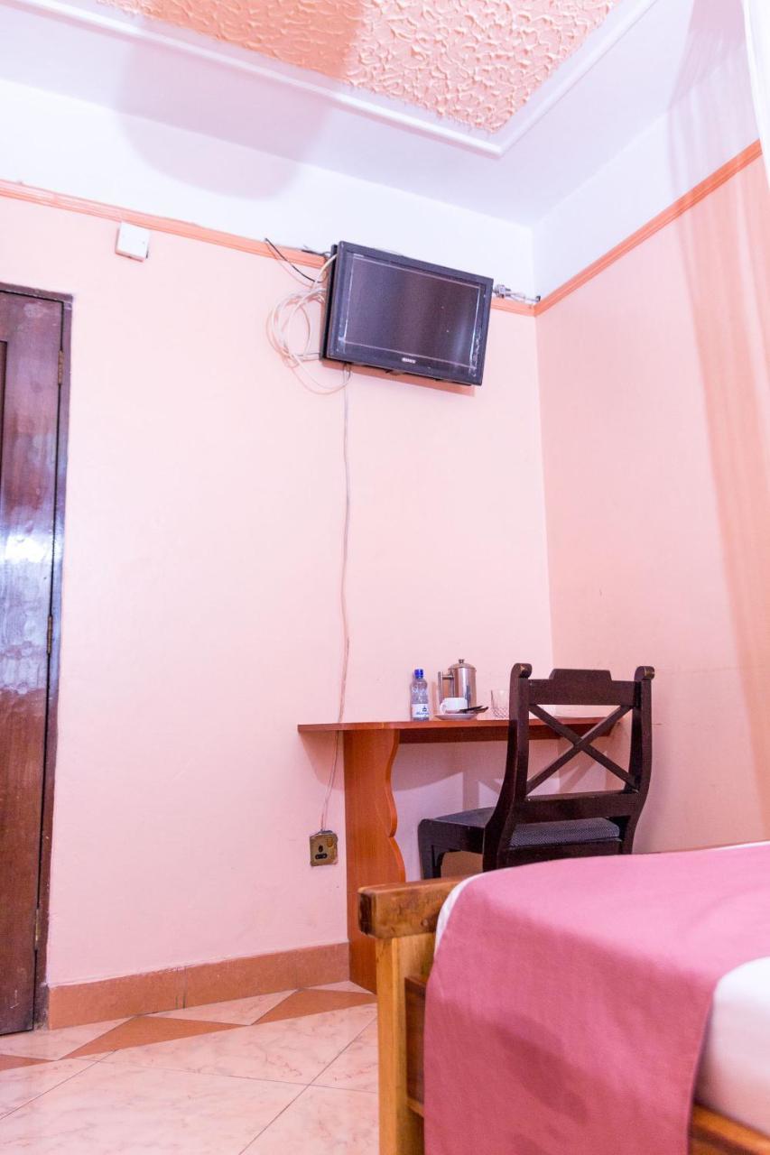 Mooreland Hotel Nairobi Esterno foto