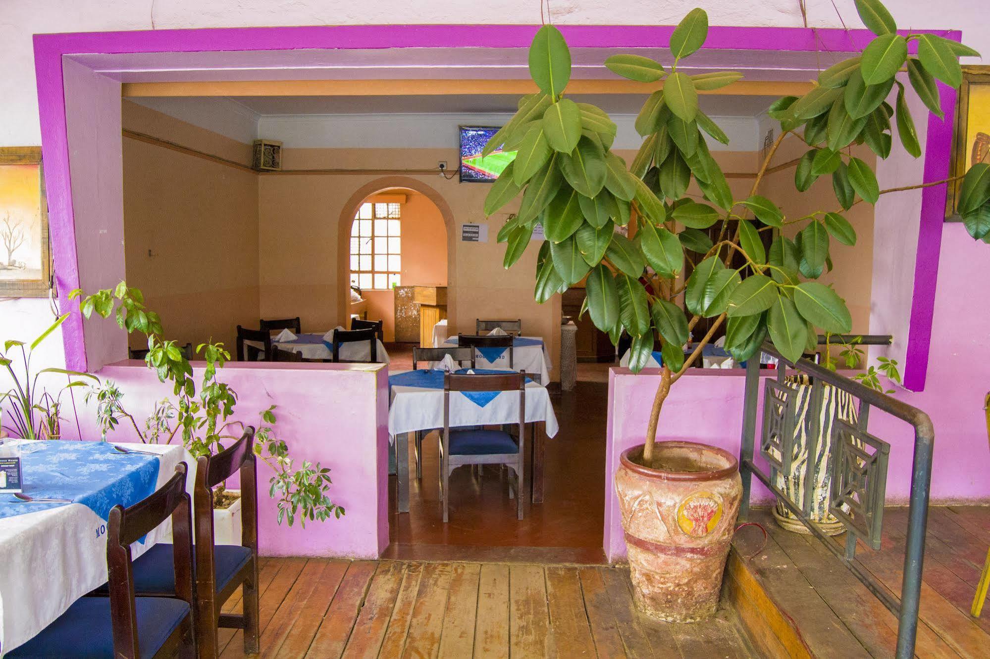 Mooreland Hotel Nairobi Esterno foto