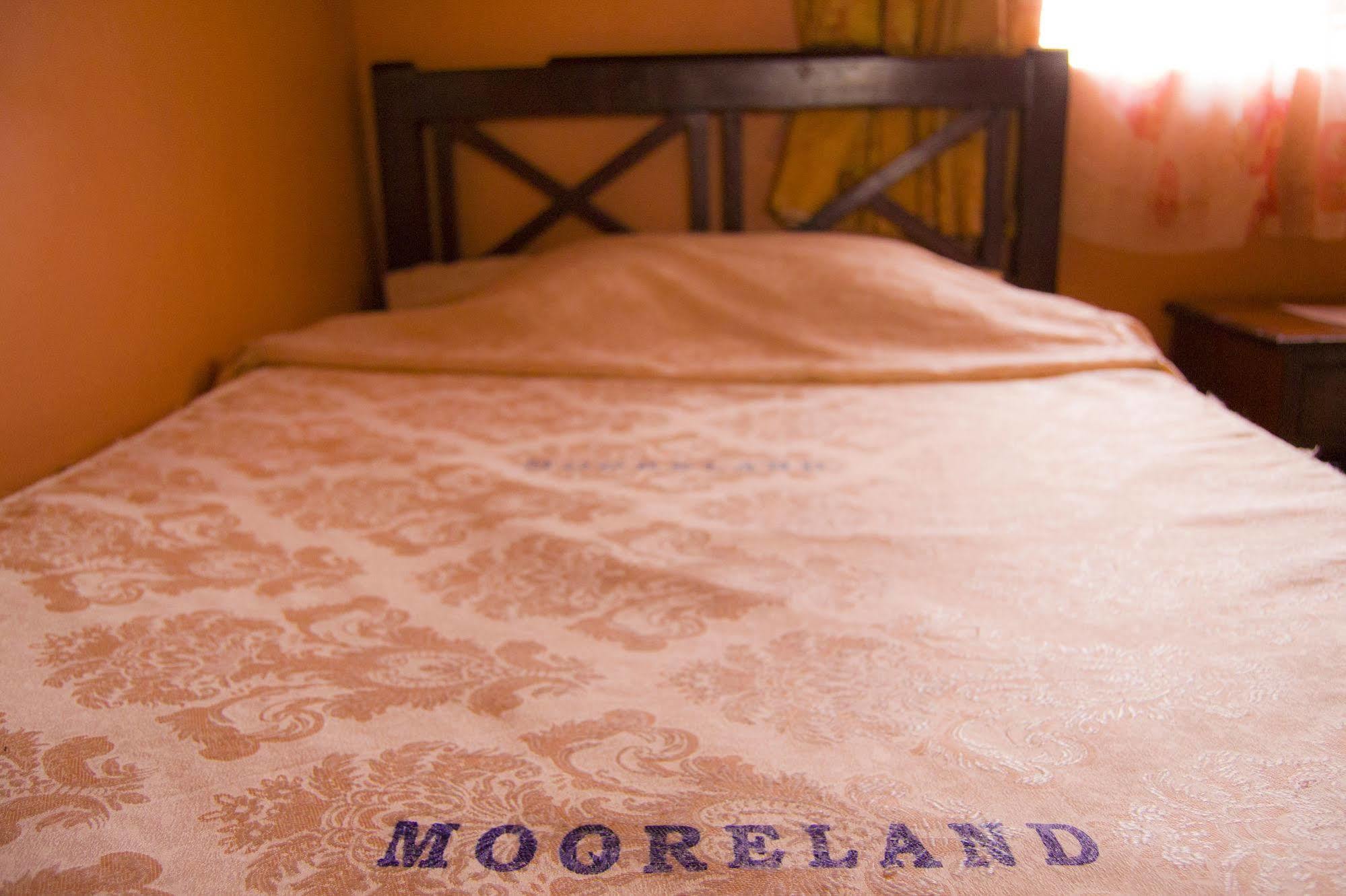 Mooreland Hotel Nairobi Esterno foto